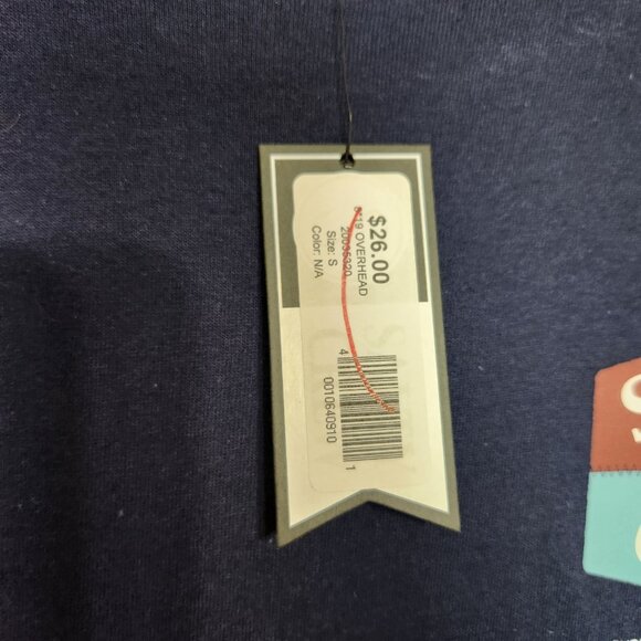 NWT Salty Crew T Shirt Men's Size S Blue Short Sleeve Thrill Seekers Risk Takers - Picture 5 of 11